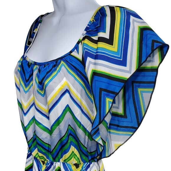 Fluttery chevron dress with elastic-cinched waist by 6degrees / Women's Small - Picture 4 of 6